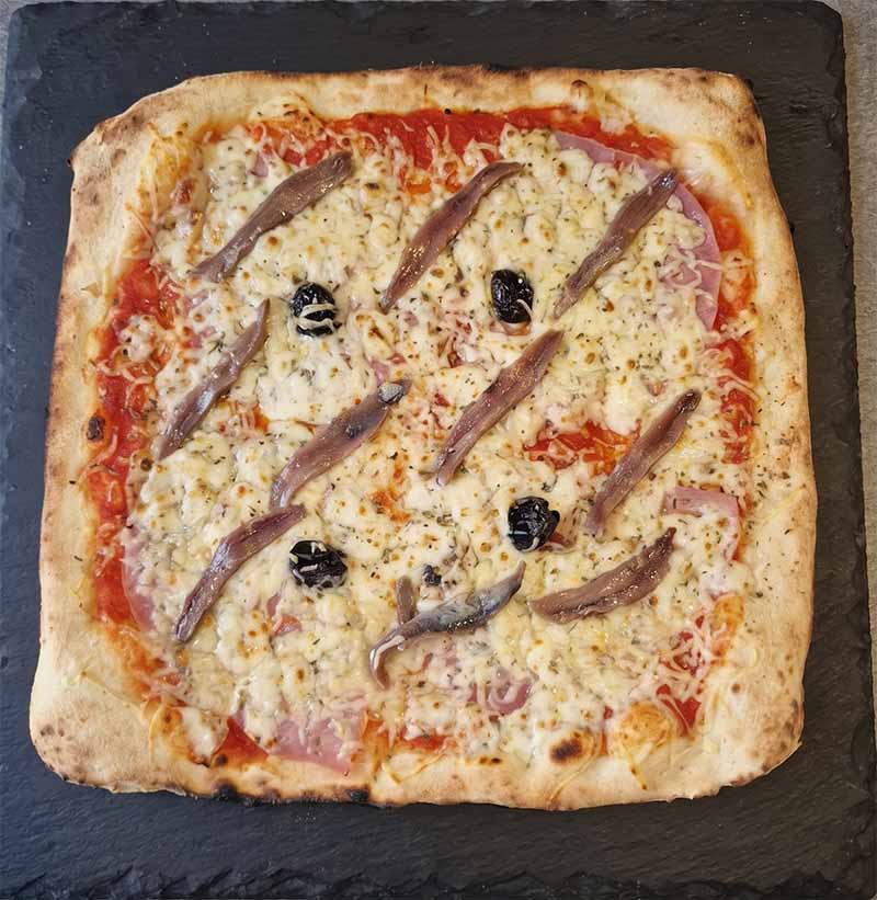 Pizza carrée Napolitaine authentique - Joker Pizza Dijon