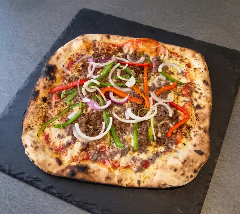 Pizza carrée Tex-Mex épicée - Joker Pizza Dijon